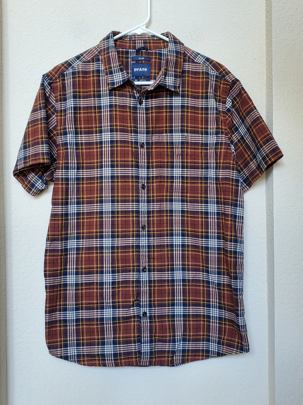 Prana Men's Short-Sleeve Plaid Slim Button-Down Shirt.  Size Large